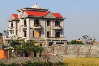 Dinh thự 'khủng' trên đất nông nghiệp liên quan đến Phó Chủ tịch huyện