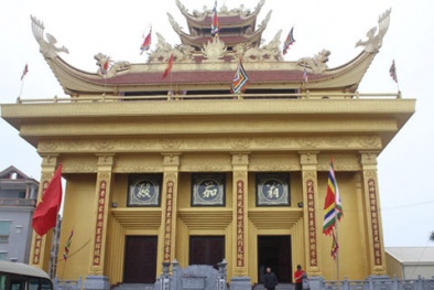 Cơ ngơi hoành tráng của những ‘tỷ phú cõi âm’