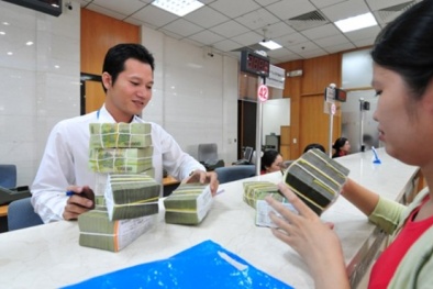 Nhân viên ngân hàng mất ăn mất ngủ 'săn' khách vay cuối năm