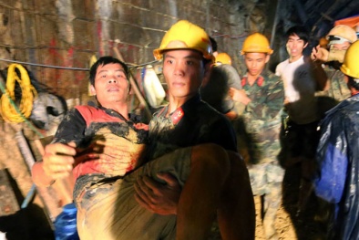 Cứu thành công 12 người mắc kẹt trong vụ sập hầm: 82 giờ sinh tử!