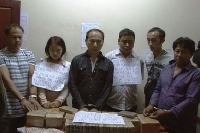 Bắt 92 bánh hêrôin của 'bà trùm' buôn ma túy tuổi 13