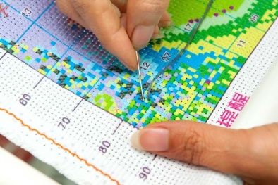 Hướng dẫn thêu tranh chữ thập nhanh, đều và đẹp