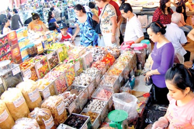 Nguồn cung dồi dào, hàng Tết Ất Mùi ổn giá