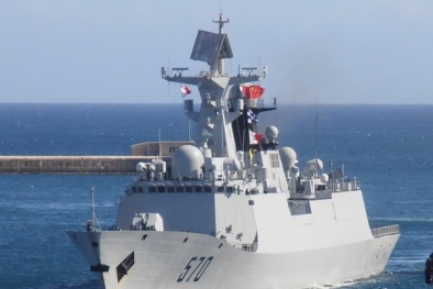 Chiến hạm Trung Quốc lần đầu áp sát quần đảo Senkaku - Điếu Ngư