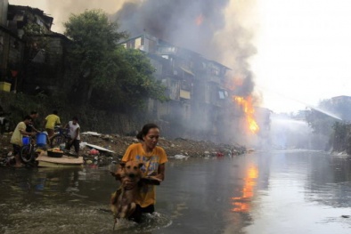 ​Hỏa hoạn ngày năm mới ở Philippines, 10 người chết