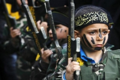 Cuốn sách 'dạy cách nuôi dưỡng' trẻ trở thành thánh chiến của khủng bố IS