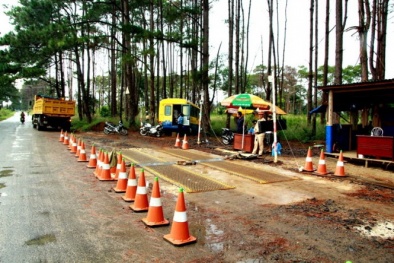 Bắt thêm hai nghi can đưa hối lộ ở trạm cân Đắk Nông 