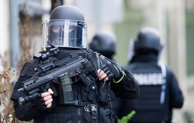 Tiêu diệt 2 tên khủng bố gây vụ thảm sát tòa báo