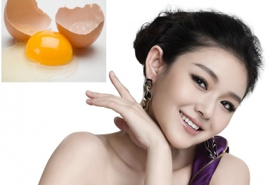 Bí quyết làm trắng da tại nhà với trứng gà và mật ong
