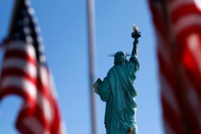 Mỹ lấy lại vị trí đầu tàu tăng trưởng từ Trung Quốc