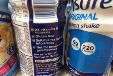 Siêu thị vẫn bán sữa 'không được bán ở Việt Nam'