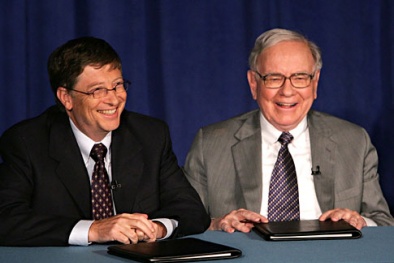 Tình bạn tỷ đô giữa Bill Gates và Warren Buffet