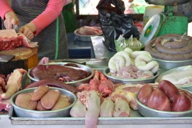 Ồ ạt nhập phụ phẩm động vật