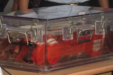 Thông tin trong hộp đen ghi âm máy bay AirAsia được công bố