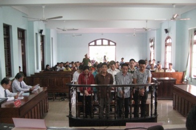 Nhiều đối tượng sản xuất và tiêu thụ tiền giả bị tóm gọn và xét xử