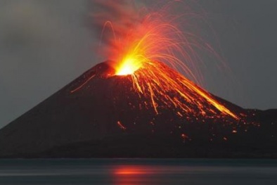 Giải mã bí mật núi lửa phun trào