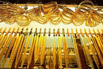 Giá vàng hôm nay ngày 16/1/2015: Giá vàng tiếp tục tăng sau một tuần biến động