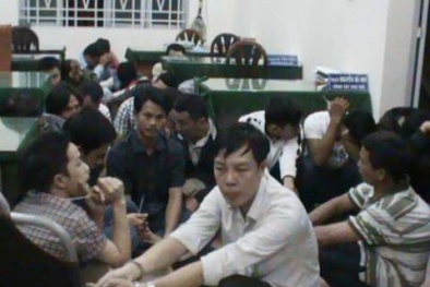 Triệt phá ổ cá độ bóng đá ‘khủng’, tạm giữ gần 100 đối tượng