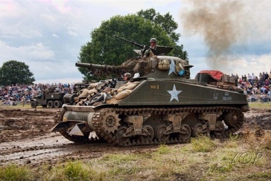 Huyền thoại tăng thiết giáp Sherman M4 của người Mỹ
