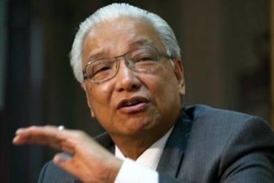 Kinh tế Việt Nam: 'Vui lúc này e là quá sớm'