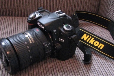 Nhộn nhịp thị trường máy ảnh Nikon giáp tết Ất Mùi
