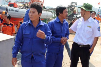 Giải cứu thành công tàu hết nhiên liệu giữa biển