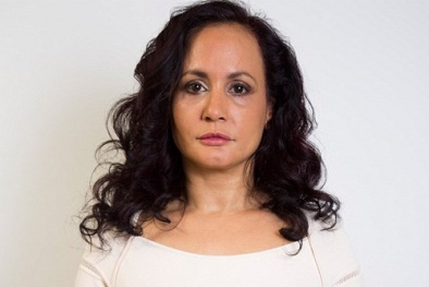 Sợ nếp nhăn, 40 năm quyết tâm không cười