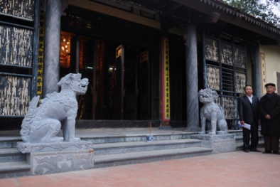 Di tích đầu tiên đón nhận linh vật thuần Việt thay sư tử đá Trung Quốc