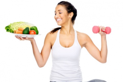 Mẹo ăn uống thả phanh ngày Tết mà không lo tăng cân 