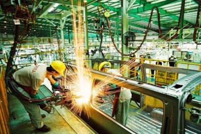 Tiếp tục cải thiện môi trường kinh doanh và nâng cao năng lực cạnh tranh