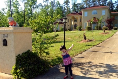 Ngắm biệt thự đầy nắng ở Mỹ của danh hài Thúy Nga 