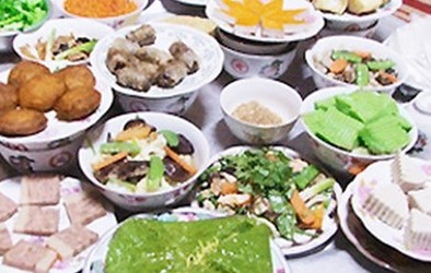 Bệnh nhân tiểu đường và gout tránh ăn những món gì ngày Tết?
