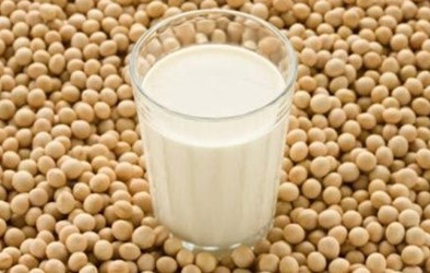 Cách làm đẹp đơn giản từ đậu nành