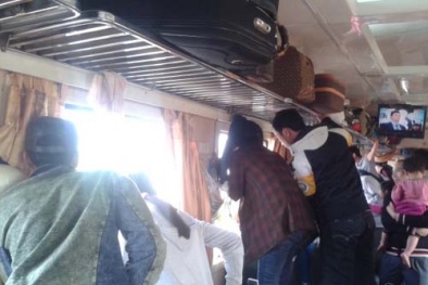 Hai mẹ con bị tàu hỏa tông chết trên đường đi chúc Tết