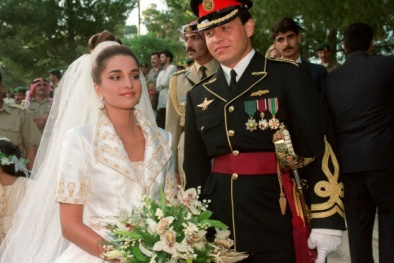 Chuyện tình đẹp như mơ của Quốc vương Jordan và cô gái Palestine