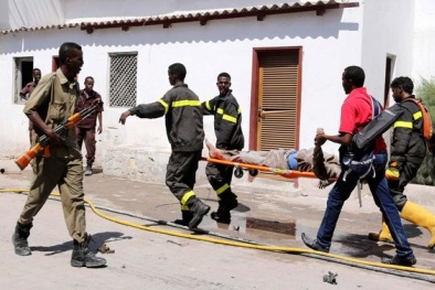 Đánh bom tự sát ở Somalia, nhiều quan chức thiệt mạng