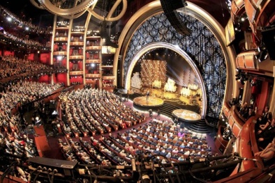 Tình hình chính trị tác động tới phong cách của Neil Patrick Harriss trong Oscar 2015