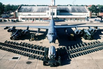 Mỹ nâng cấp sức hủy diệt cho máy bay ném bom B52