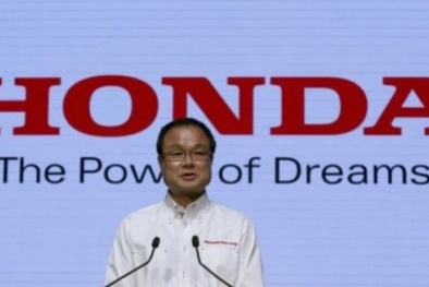 Honda bất ngờ tuyên bố sa thải CEO