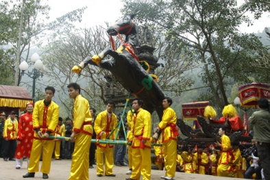 Hội Gióng Sóc Sơn: ‘Xô xát là chuyện bình thường’