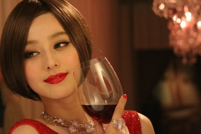 Hiệu quả bất ngờ với công dụng làm đẹp da của rượu vang đỏ