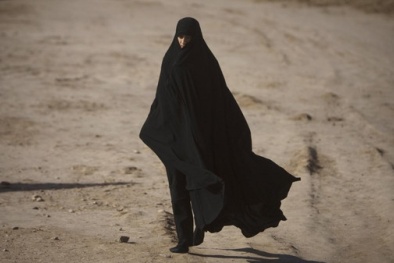 Kết cục bất hạnh của cô gái trẻ đem lòng yêu tay súng IS