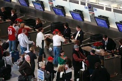 Hàng nghìn chuyến bay bị hủy vì bão mùa đông ở Mỹ 