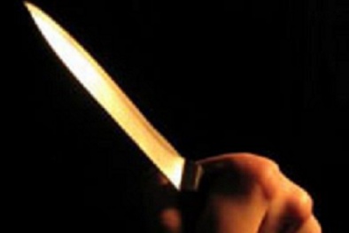 Nghịch tử chém chết cha vì bị ăn mắng ra đầu thú