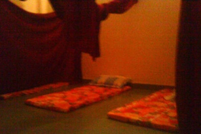 Tổ chức kích dục trộm tài sản, 4 nghi phạm bị bắt