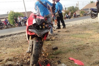 Nhân chứng bàng hoàng nhớ lại giây phút tay lái mô tô tử nạn