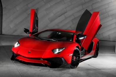 Ấn tượng siêu xe Lamborghini Aventador LP 750-4 SuperVeloce mới ra mắt 