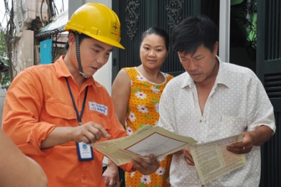 Tăng giá điện: Người dân đang gánh chi phí 'tù mù'?