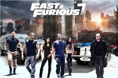 Siêu phẩm Fast and Furious 7 khiến khán giả đứng tim với màn 'ô tô bay' kinh điển 