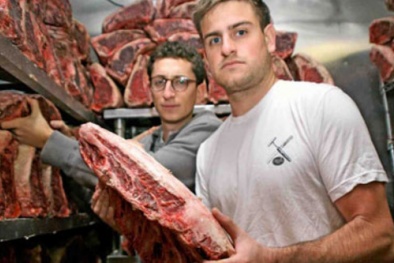 Ăn nhiều thịt có thể gây nguy hiểm cho người mắc bệnh gan